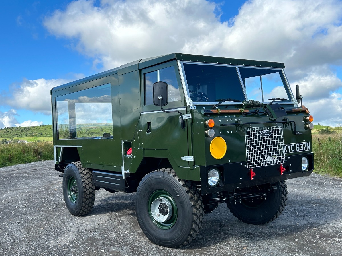 1975 Land Rover Other Image 1